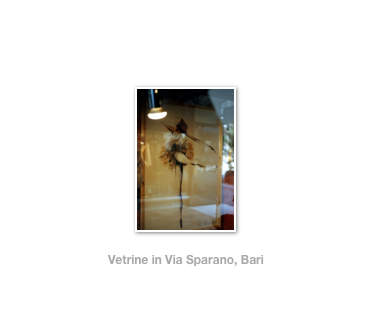 ￼

Vetrine in Via Sparano, Bari